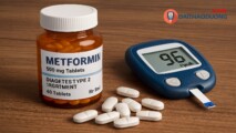 Thuốc Metformin, kiểm tra đường huyết, điều trị tiểu đường type 2, hình ảnh thuốc và máy đo đường huyết.