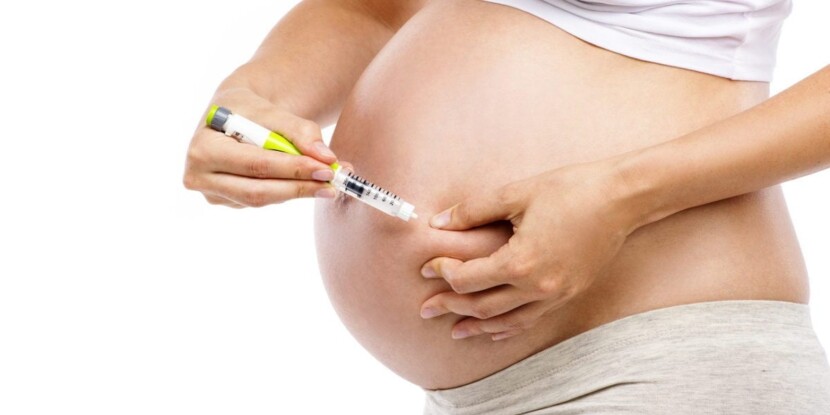 Tiêm insulin để điều trị đái tháo đường hay tiểu đường thai kỳ 